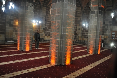 Alaeddin Bey Camii